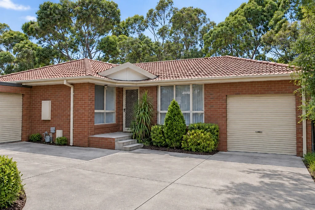 Spacious Three-Bedroom Living Moments from Monash University