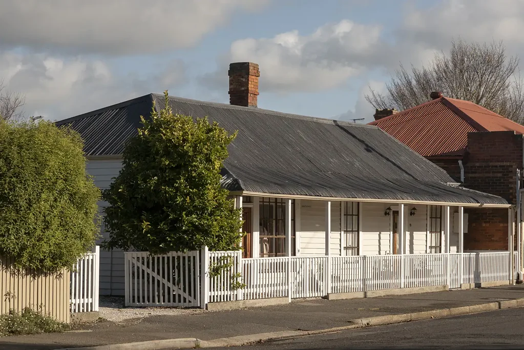 Evandale 3Zimmer Heritage Character, Village Position and Rare Mixed-Use Flexibility