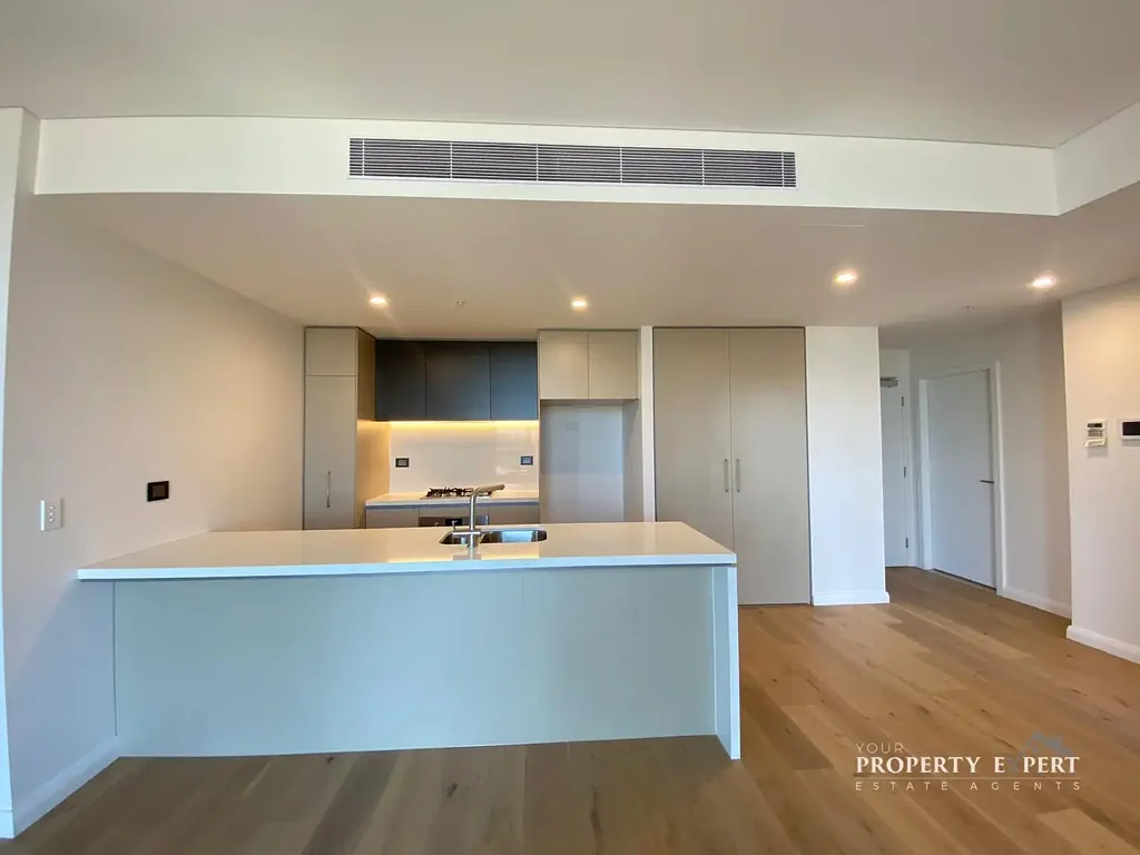 Top Floor Unit in Tallawong Village. Call Our Rentals on 0432522266 for private inspection anytime.