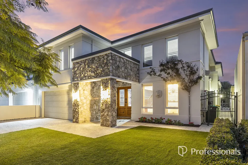 Karrinyup 4 Bedroom RESORT STYLE LIVING IN KARRINYUP