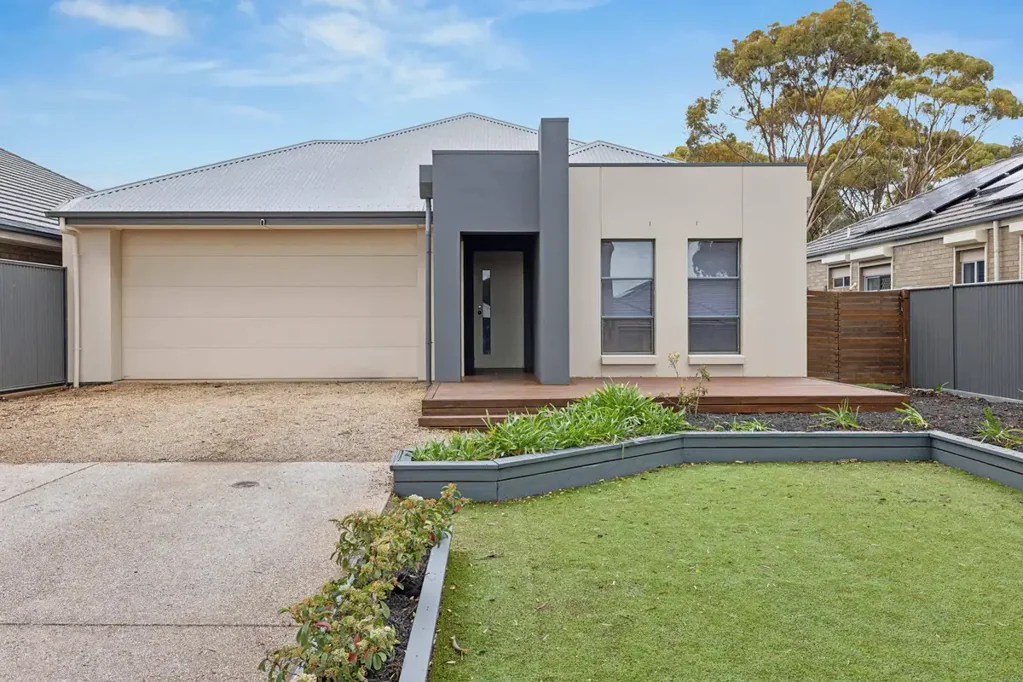 Blakeview 3Kwarto Modern Comfort in the Heart of Blakes Crossing