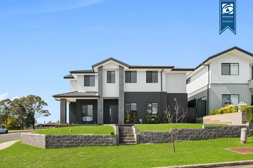 Leumeah 5غرفة نوم Five-Bedroom Masterpiece in a Prime Location