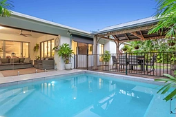 90A Flagship Drive, Trinity Beach