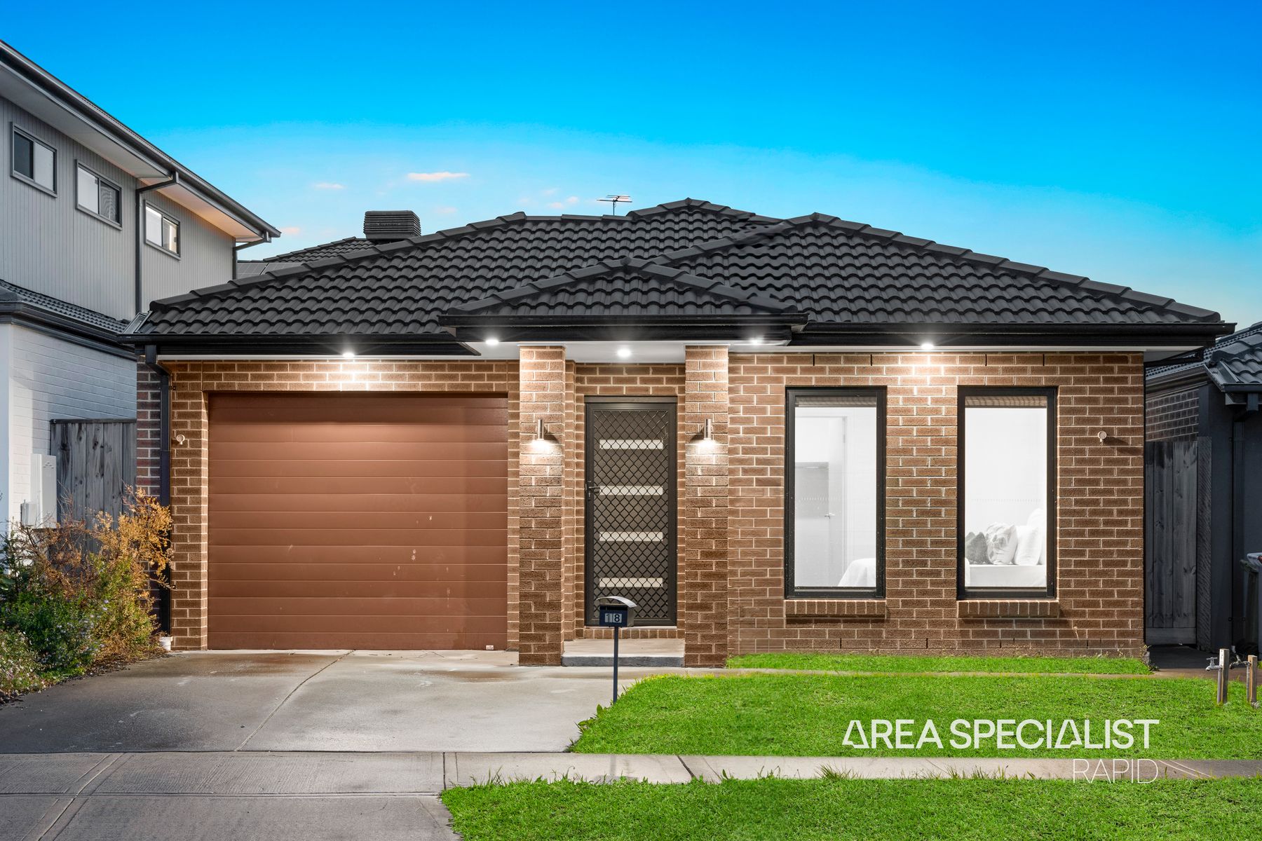 18 DALZIELL CR, CRANBOURNE NORTH VIC 3977, 0部屋, 0バスルーム, House