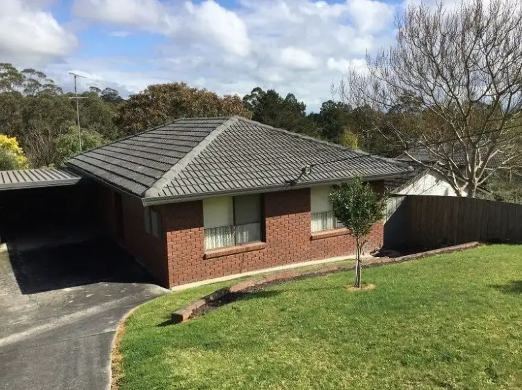 Low Maintenance & Quiet Street Location!