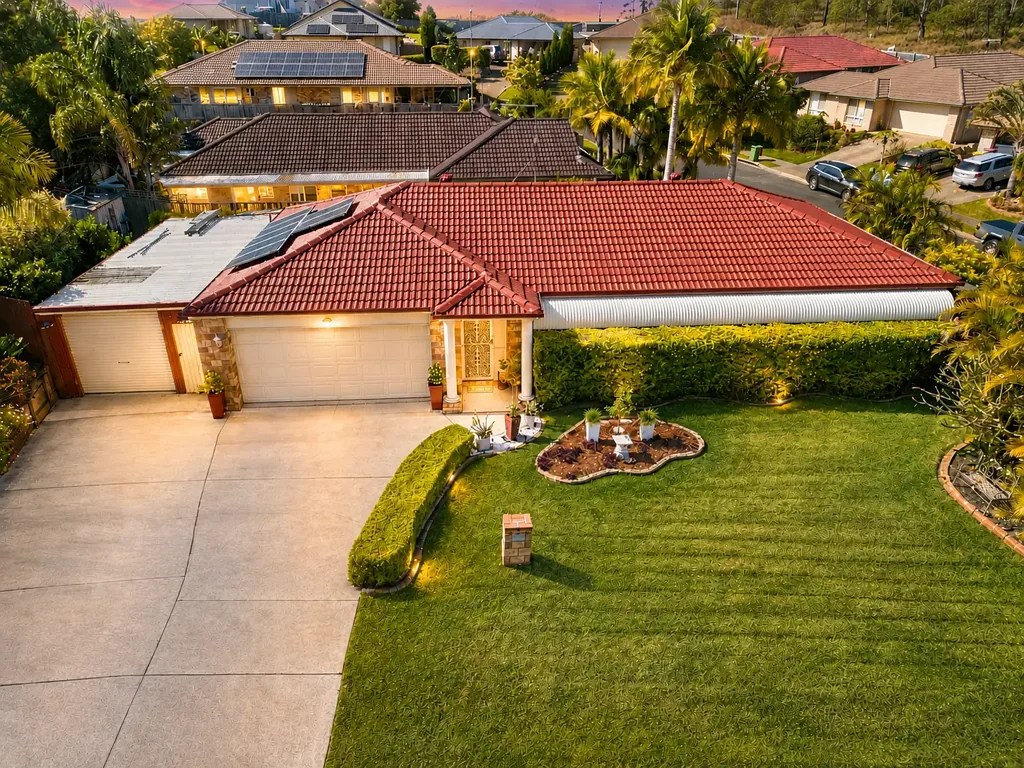 Bundamba 4房 极致生活方式地段：近邻一切便利 The Ultimate Lifestyle Location: Close to Everything