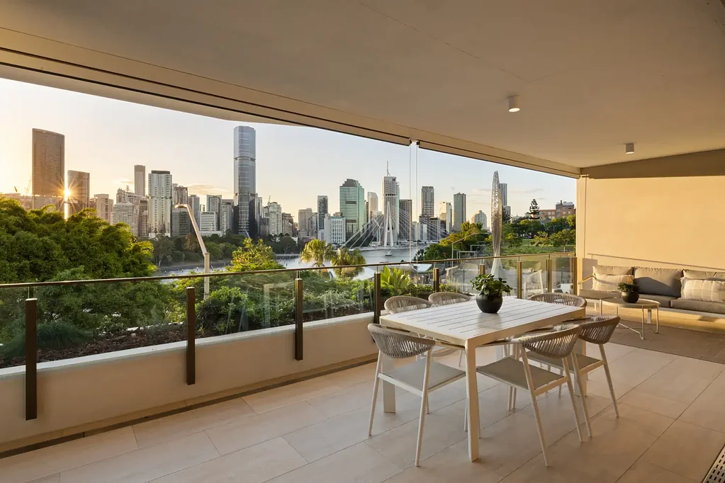 Iba Pa - 8 River Terrace, Kangaroo Point, QLD 4169