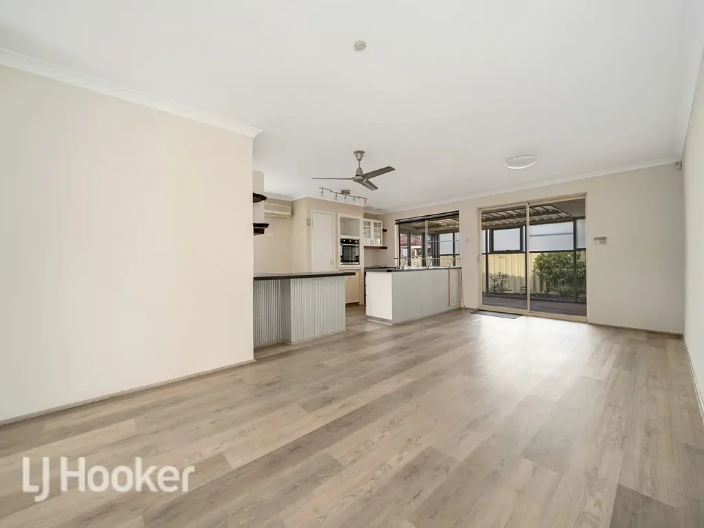 Family Home with Multiple Living Areas, Close to Parks and S