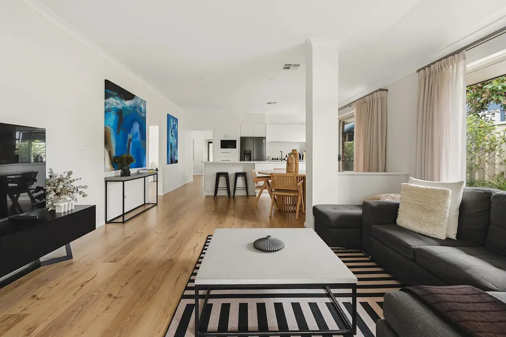 Bayswater 3Habitaciones Immaculate Riverside Living with Top Quality Renovations