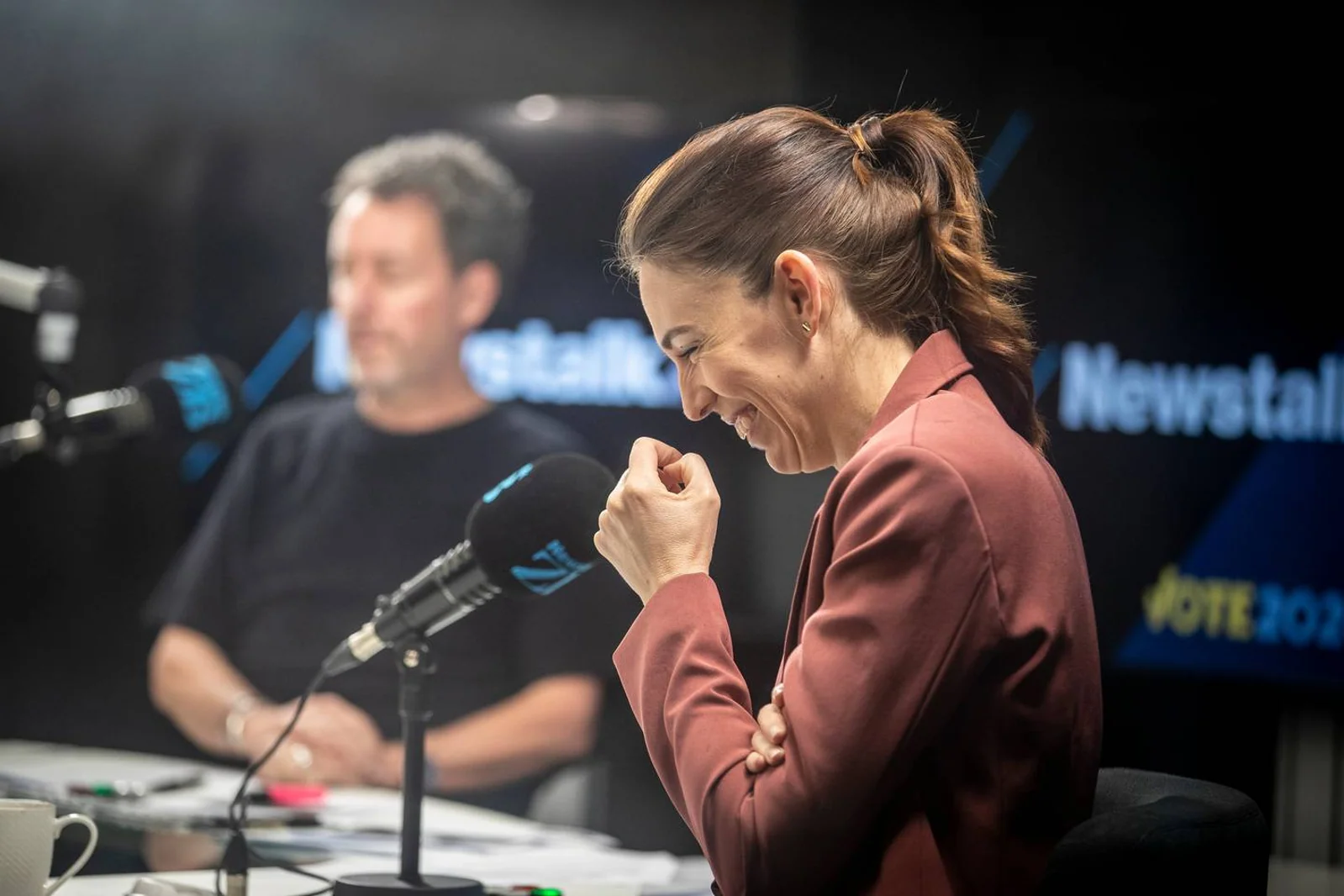 踩水求生的Jacinda Ardern