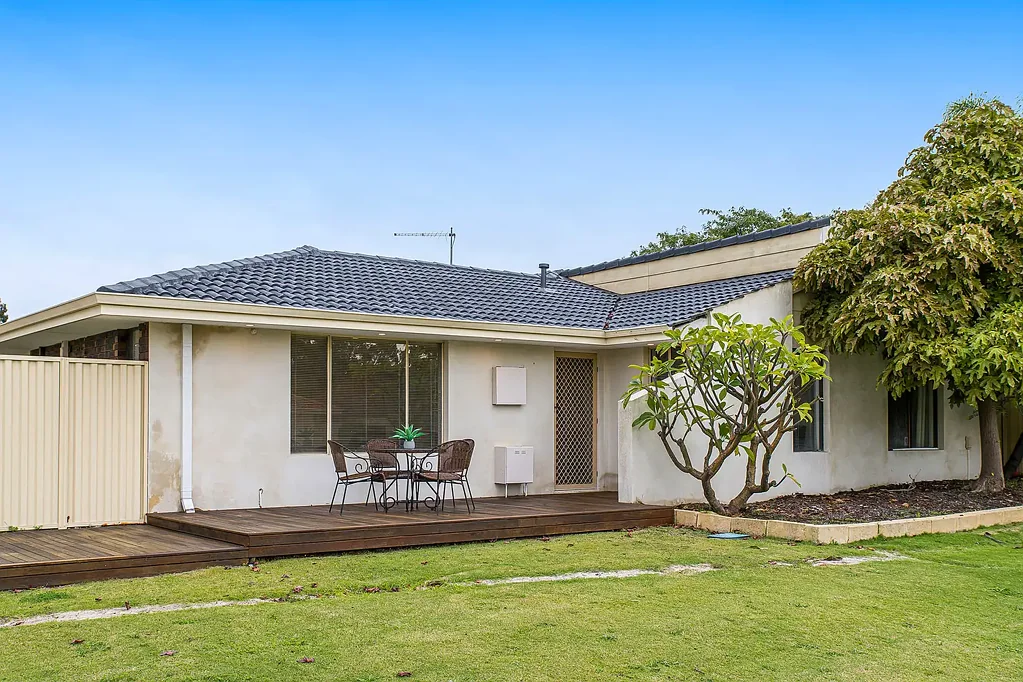 Ballajura 3침실 Everything you need in a home!