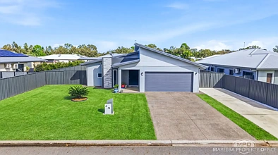 Mareeba 4Moenga EXECUTIVE FAMILY LIVING, MASSIVE SHED & EXCEPTIONAL OUTDOOR LIVING