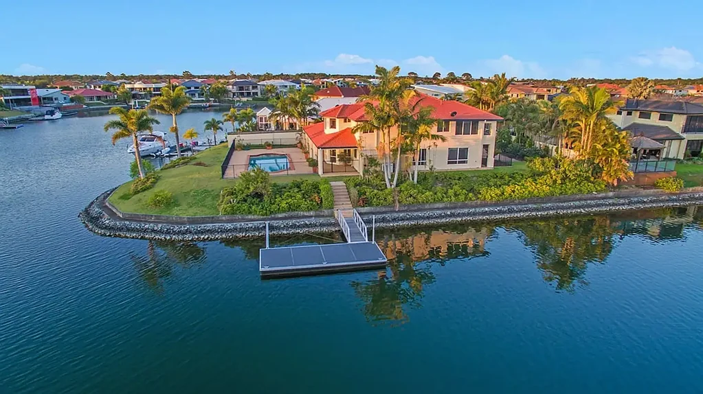 26 Sabrina Avenue, Helensvale, QLD 4212