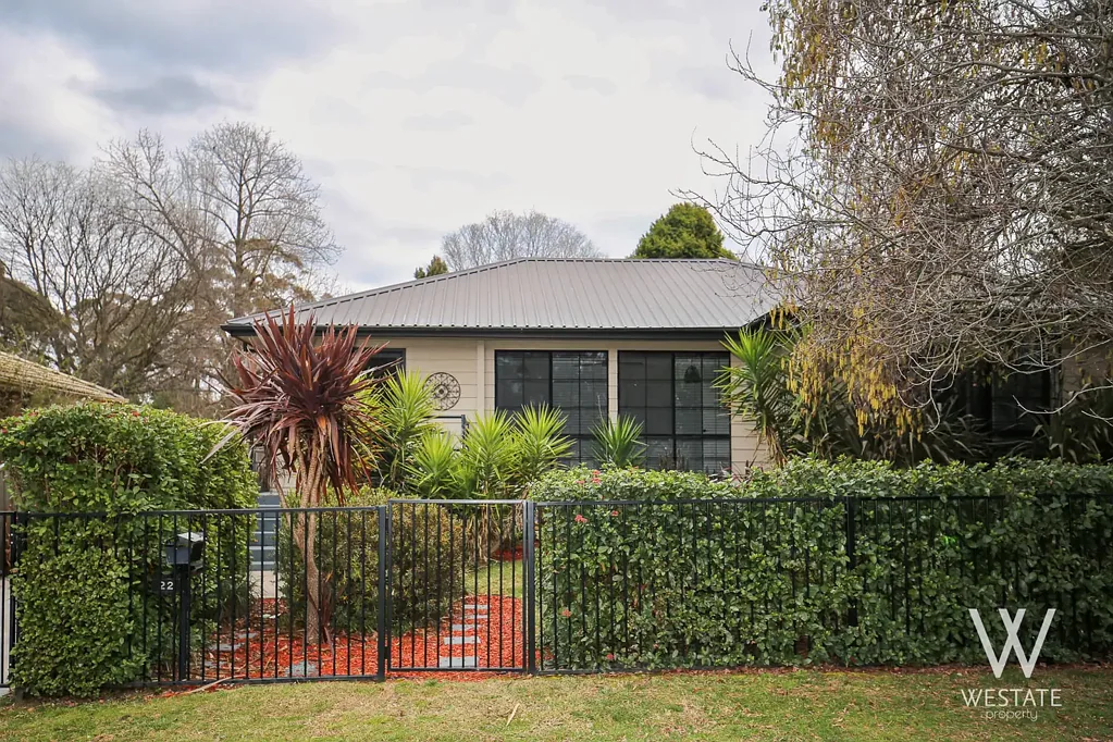 SPACIOUS FAMILY HOME