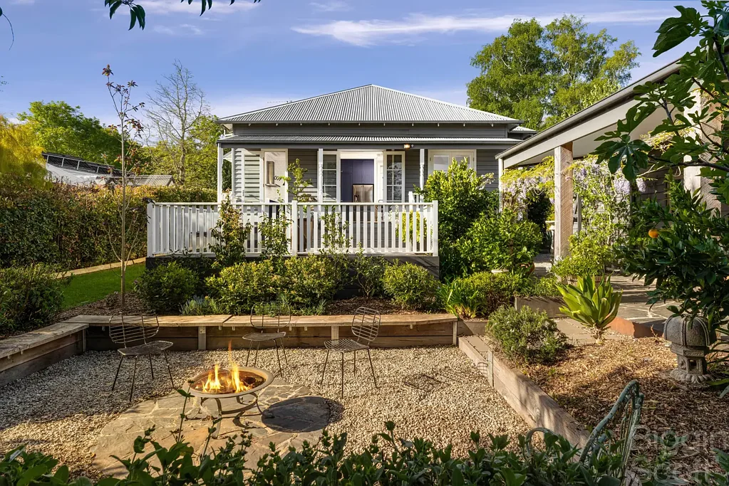 26 Central Springs Road, Daylesford, VIC 3460