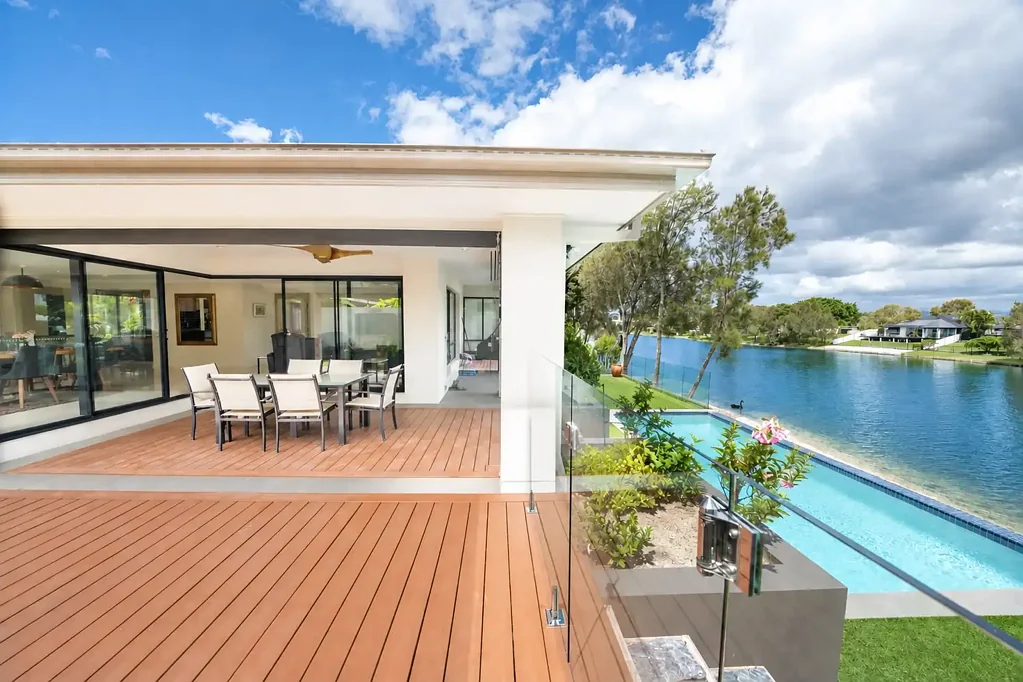Burleigh Waters 4Zimmer An Exceptional Burleigh Waters Lifestyle