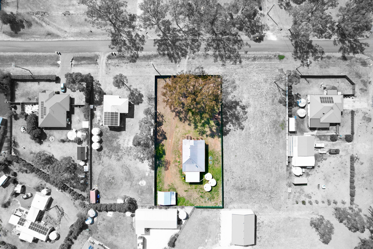 157 GOOMBURRA ST, HENDON QLD 4362, 0 rūma, 0 rūma horoi, House