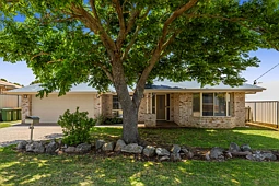 363 Spring Street, Kearneys Spring