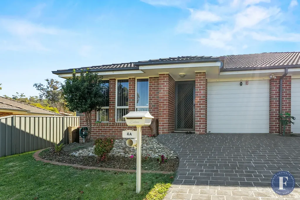 Cootamundra 3 Bedroom Convenient, Comfortable and Low Maintenance Duplex