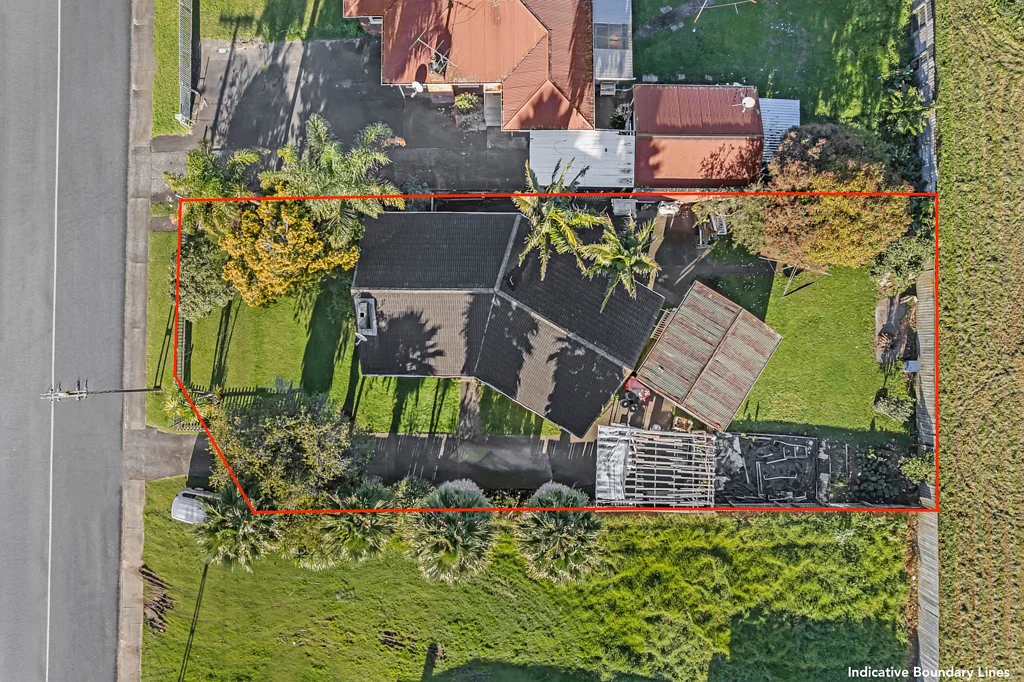 Mangere East 3房  Buy One.... Buy Both! Choice is Yours!