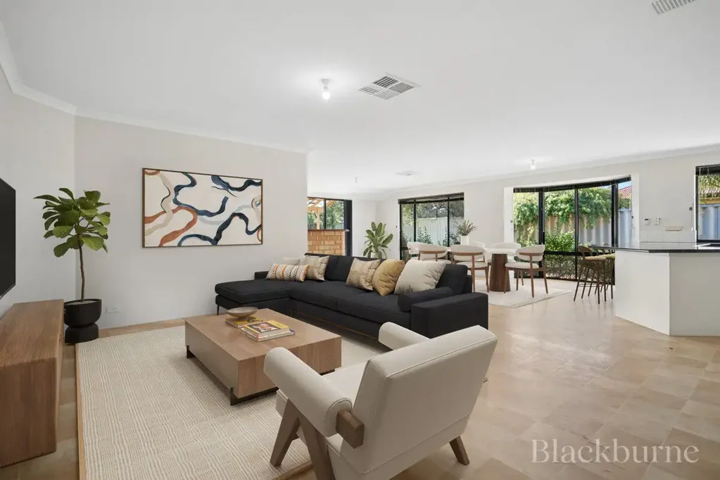 Port Kennedy 4 Bedroom HOME OPEN CANCELLED - Room to Grow in Port Kennedy – Big Home, Big Block