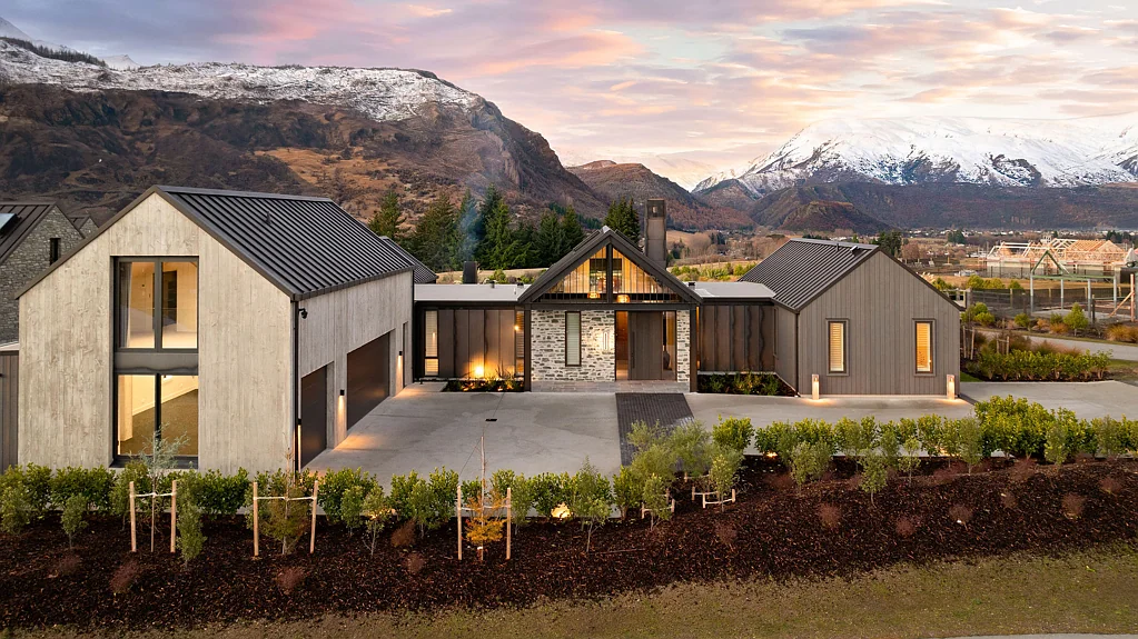Arrowtown 4બેડરૂમ Architectural elegance in Millbrook Resort