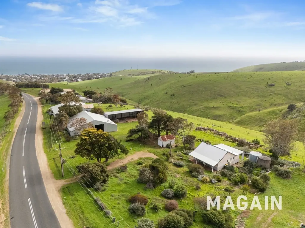 Carrickalinga 2 Bedroom Cottage on 56.70HA with Ocean and Hills Views