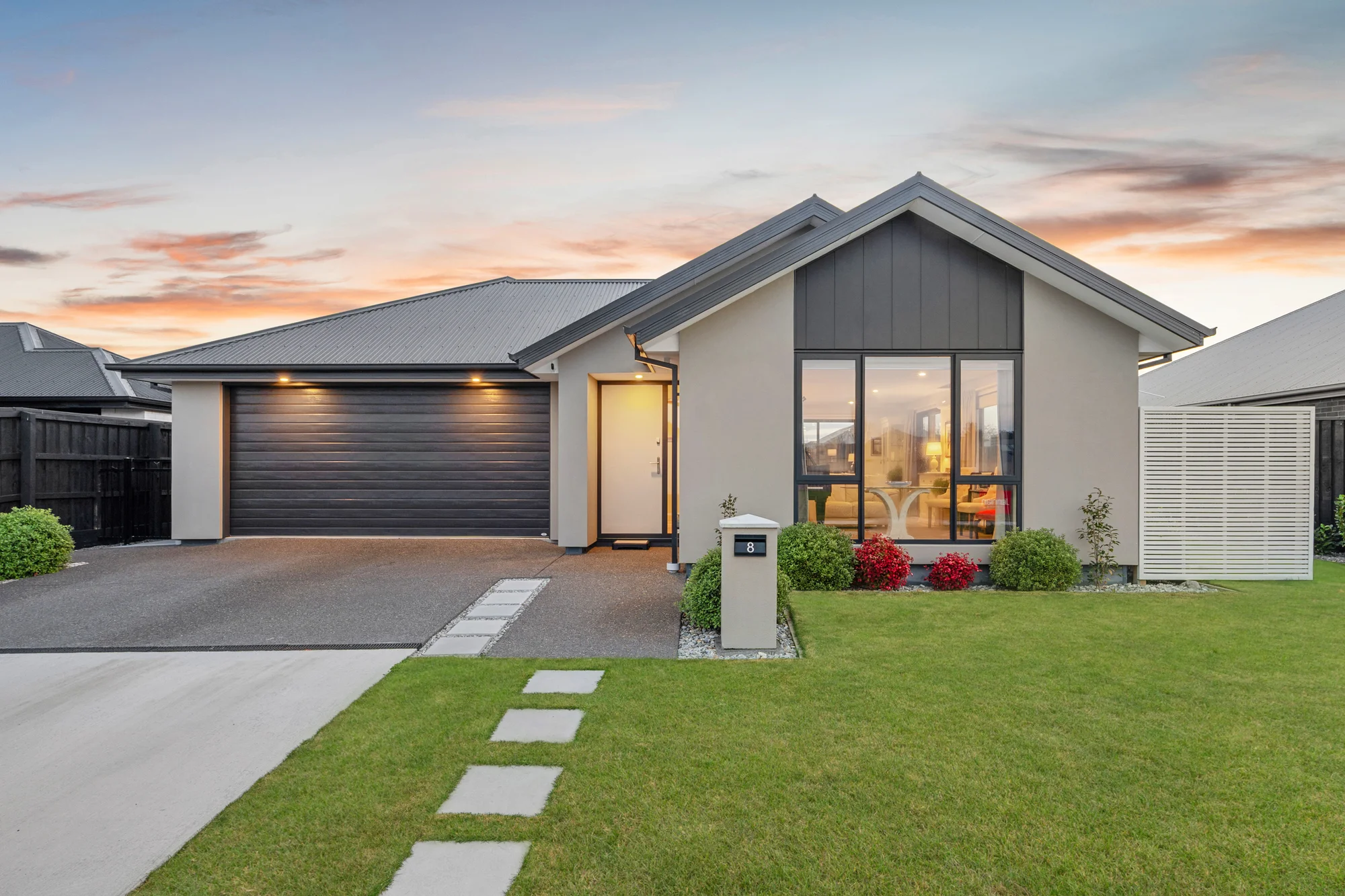Rangiora 3chambre Pristine, Near-New Living in Prime Rangiora