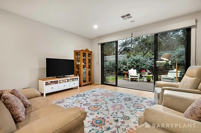 6 Morris Road, Croydon, VIC 3136, 4 침실, 2 욕실, House