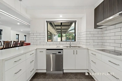 16 TALBOT GR, MCCRAE VIC 3938, 3 कमरे, 2 बाथरूम, House