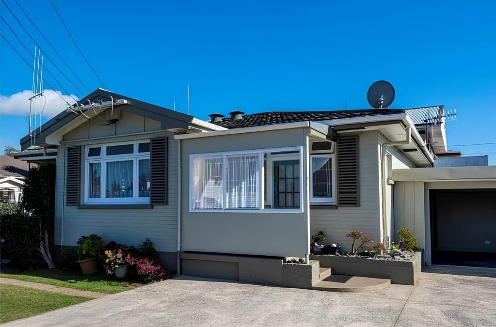 Great Central Location