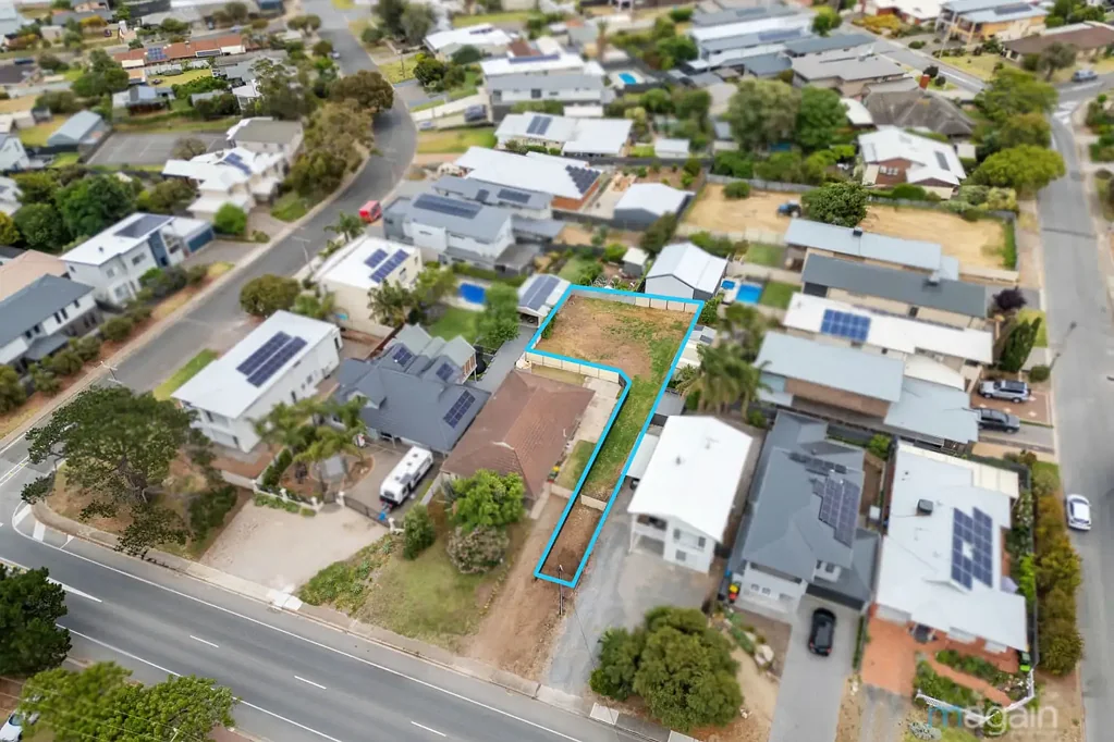 Lot 201 Griffiths Drive, Moana, SA 5169