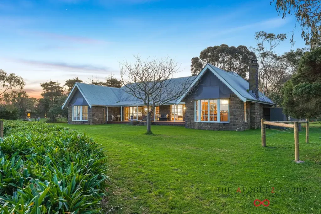 Keysborough 4 Bedroom Premier 10-Acre Lifestyle Estate with Future Growth Potential in Keysborough