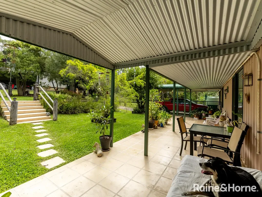 Gaeta  127 Acres • Two Approved Homes • Endless Income Potential