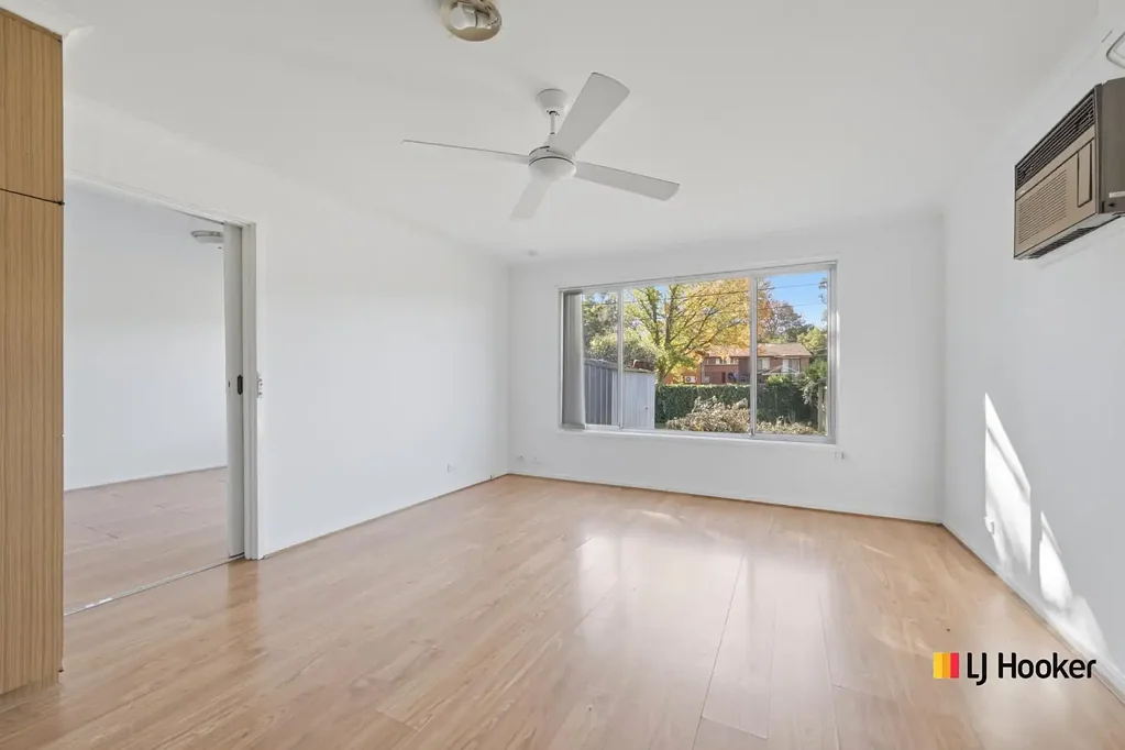 Spacious One Bedroom Home With Private Backyard.
