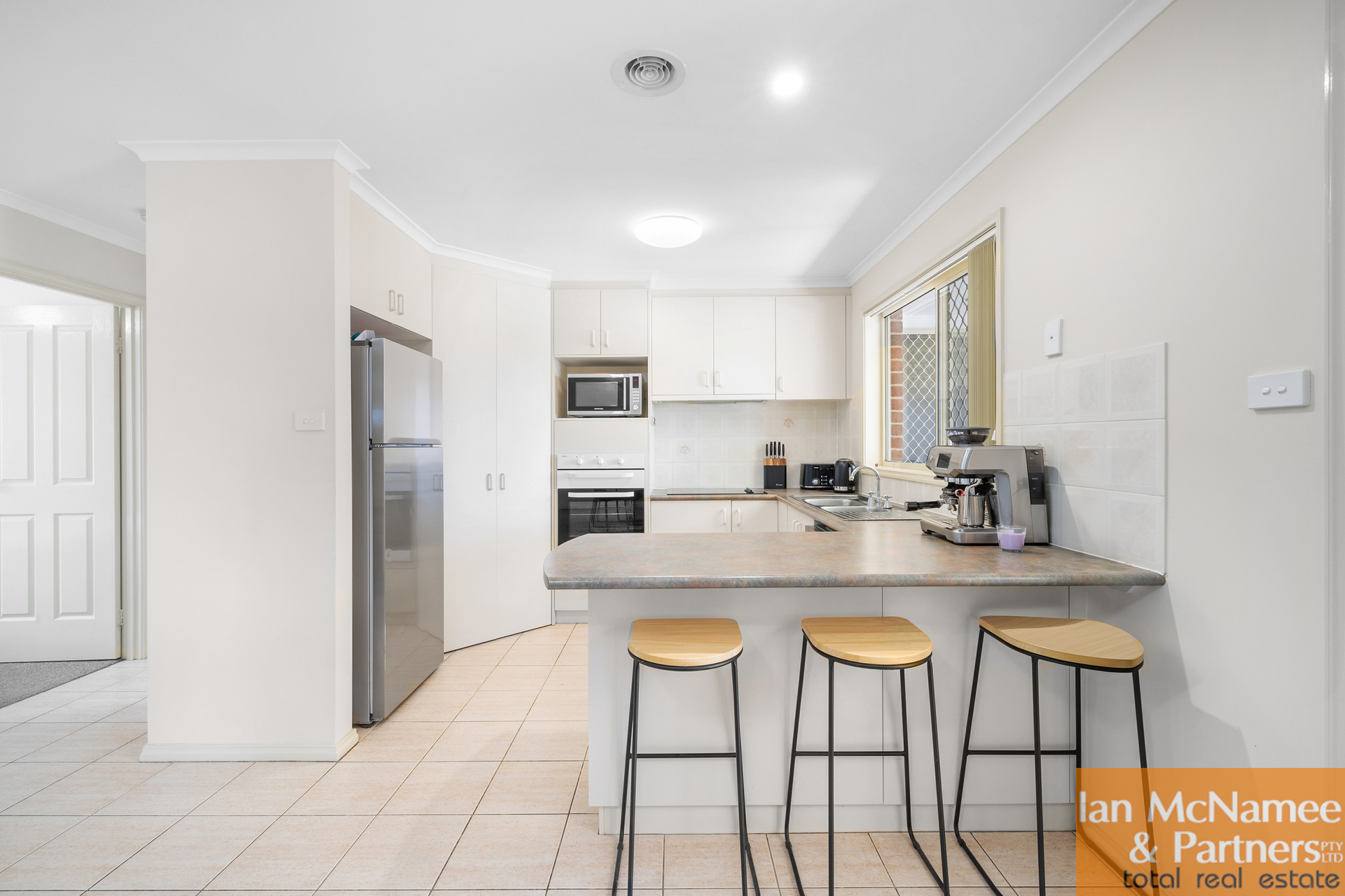 48 ALLUMBA ST, QUEANBEYAN WEST NSW 2620, 0 chambres, 0 salles de bain, House