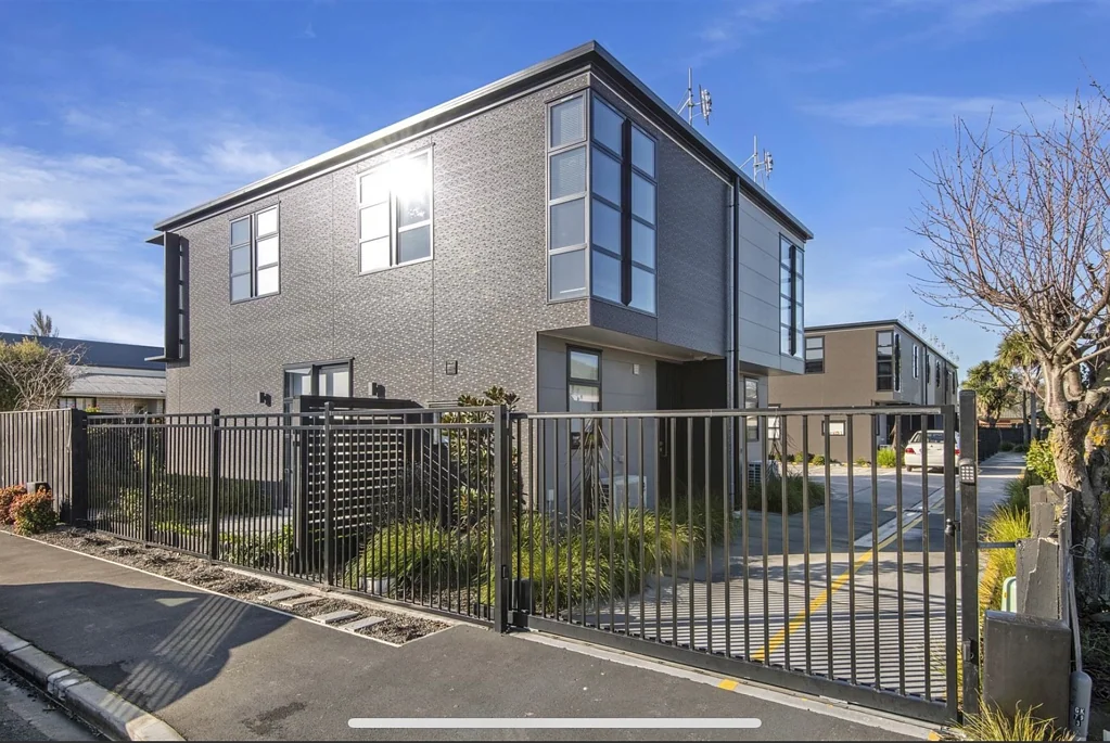 Waltham 2ਬੈੱਡਰੂਮ So affordable $535,000 - Whiteware included
