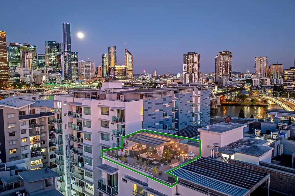 Brisbane City 3 Slaapkamer Elevated Living with an Exclusive Private Rooftop Terrace