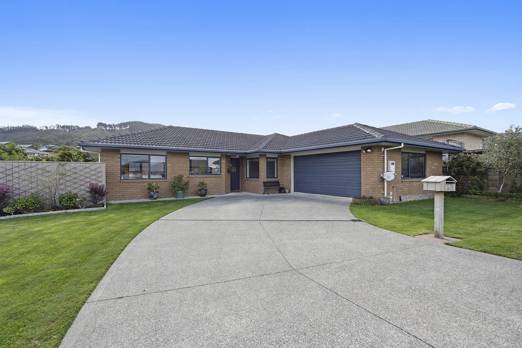 61 Percy Kinsman Crescent, Riverstone Terraces, Upper Hutt, Wellington