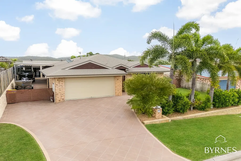 22 Wyara Close, Clinton, QLD 4680