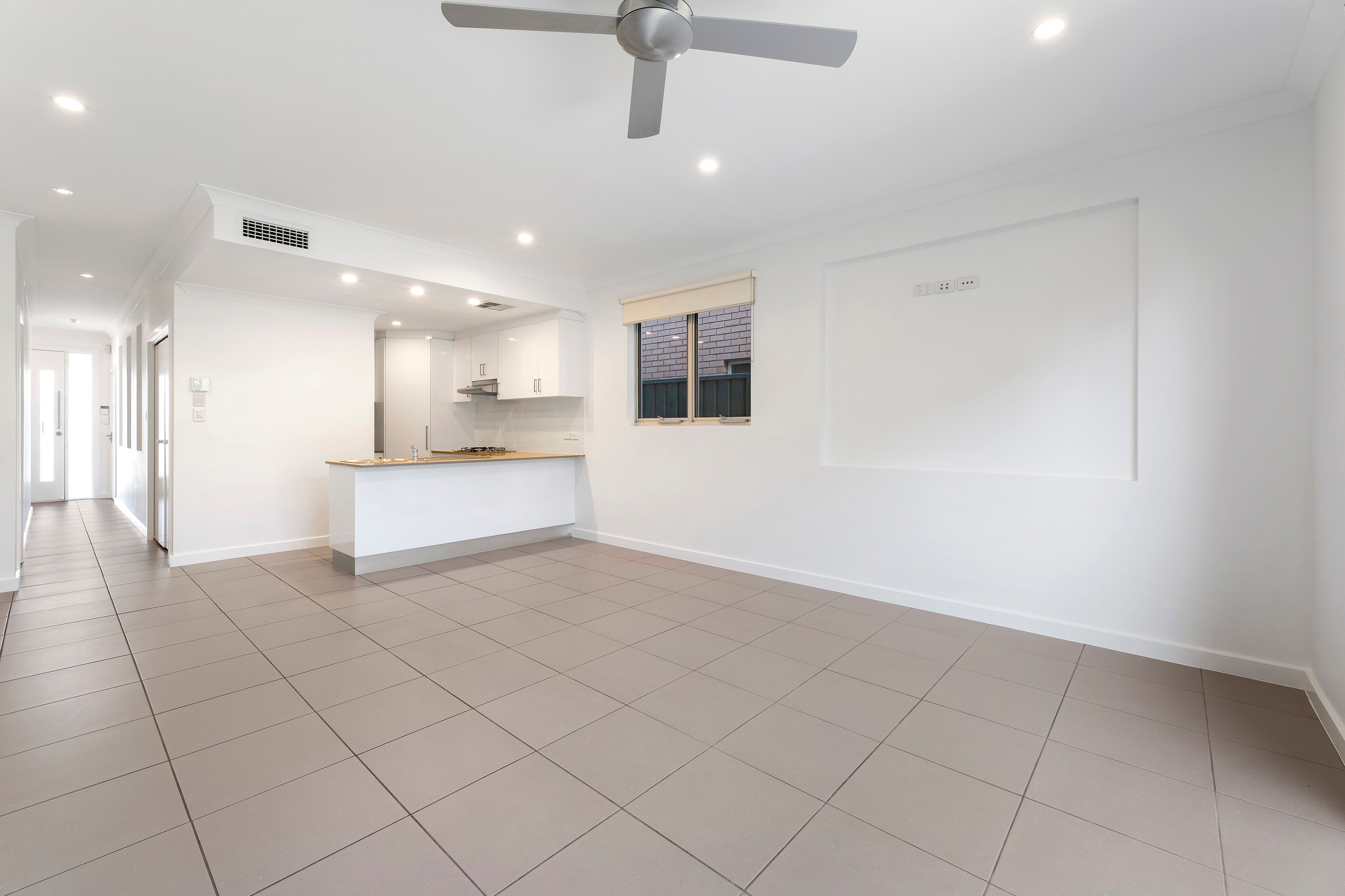 84A CASCADES DR, MAWSON LAKES SA 5095, 0 कमरे, 0 बाथरूम, Townhouse