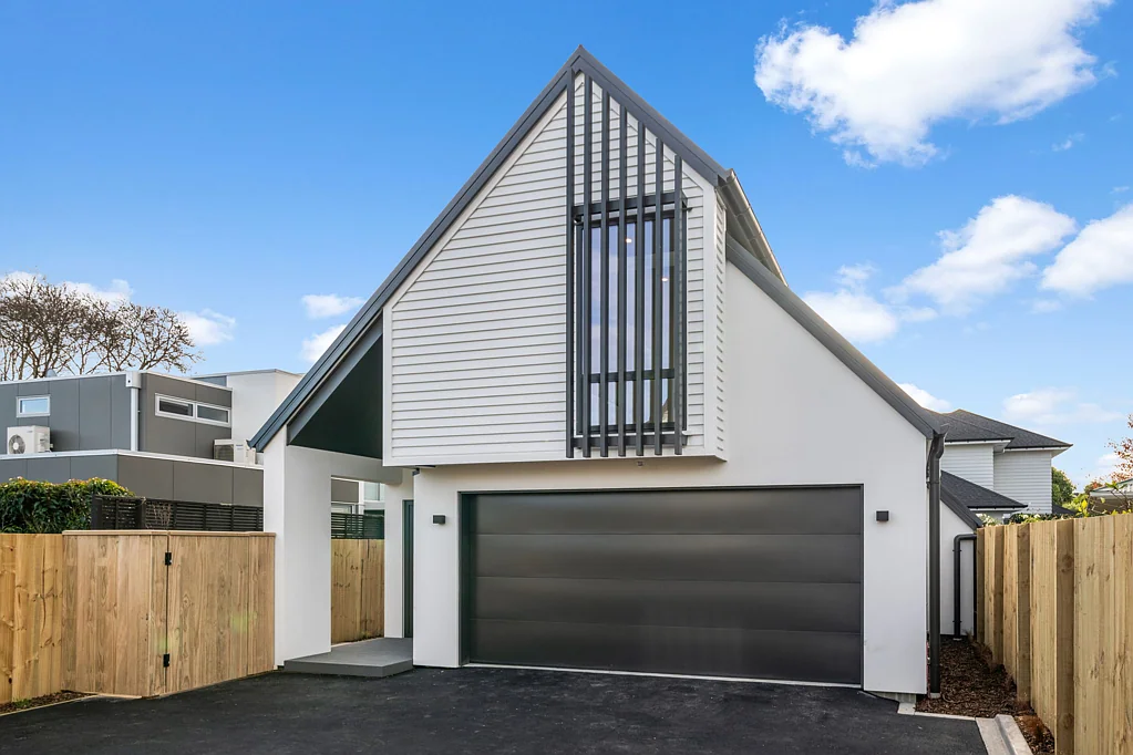 Merivale 3Zimmer Architectural Excellence Meets Efficiency