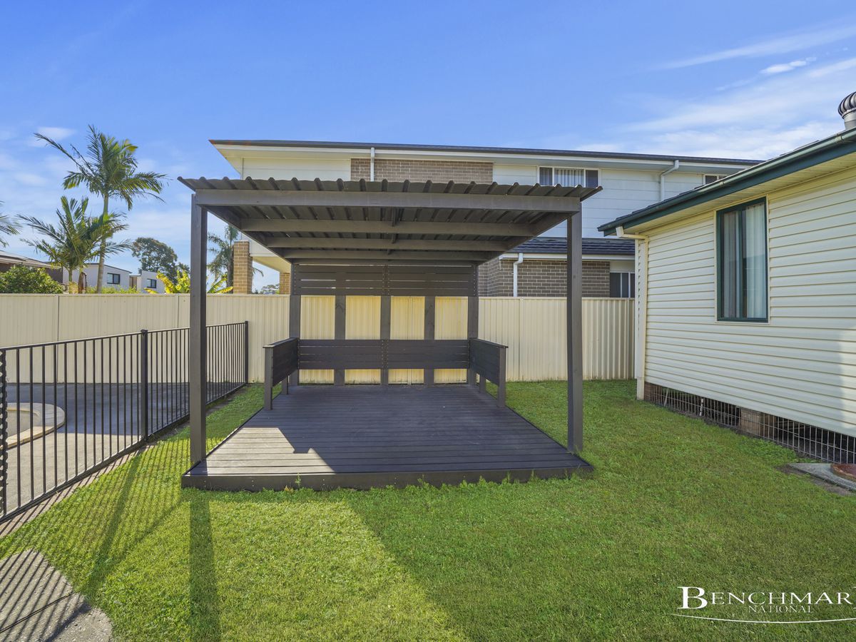 33 BARDIA PDE, HOLSWORTHY NSW 2173, 0 Bedrooms, 0 Bathrooms, House