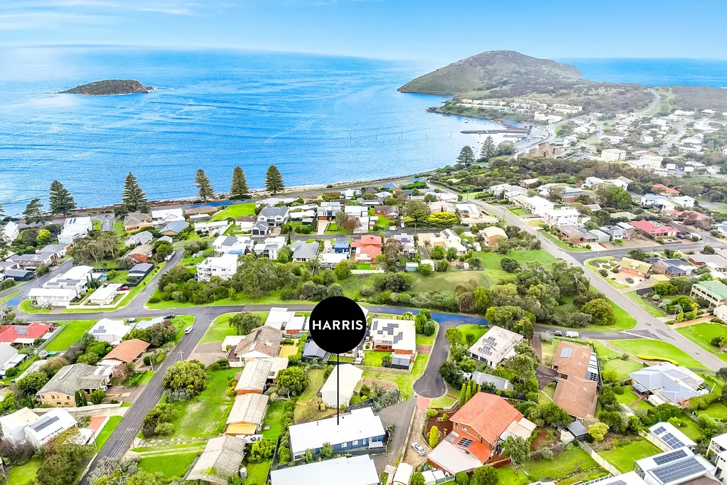 4a Clair Crescent, Encounter Bay, SA 5211
