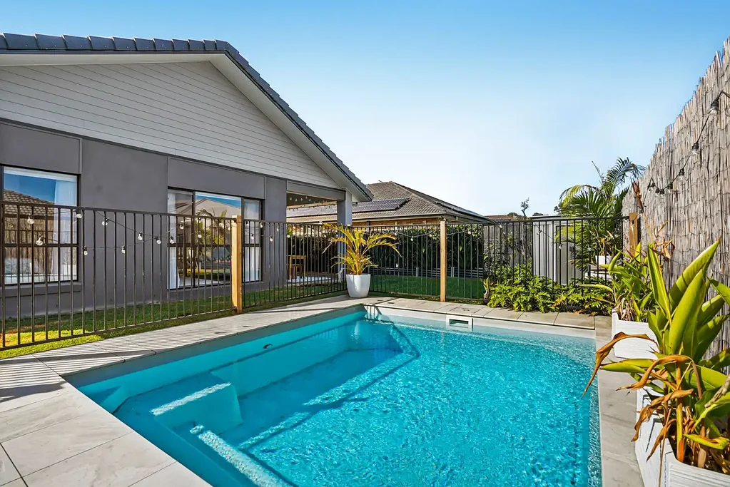 Upper Caboolture 3Kwarto Modern Family Home with In-Ground Pool