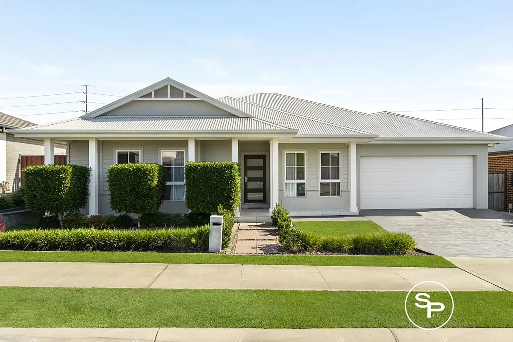 Oran Park 4 Slaapkamer Hamptons Inspired Elegance