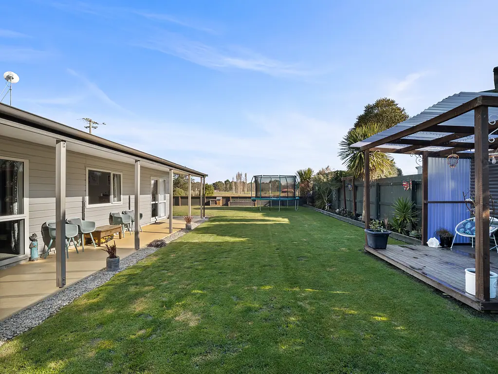 Waikouaiti 3Moenga Modern Simplicity Ticking the Boxes
