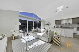 4 Rupert Walk, Truganina