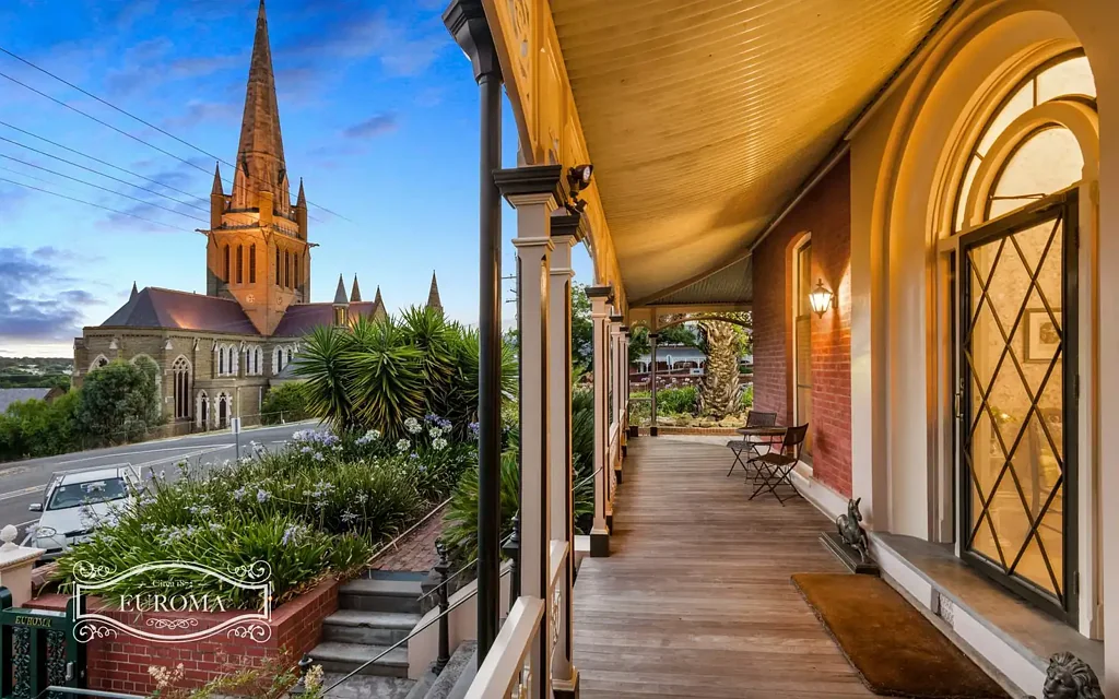Bendigo 4 Slaapkamer Set atop of the world