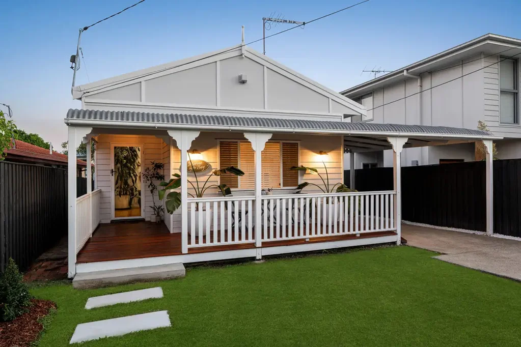 22 Madgwick Street, Wynnum, QLD 4178